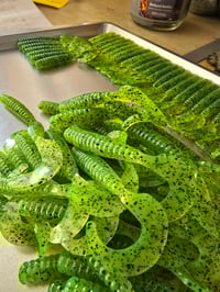 3" stub grub 8pk CW: chartreuse pepper