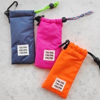 Image 1 of Shades holder 03