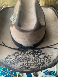 Image 2 of "Wild Flowers, Wild Horses" Hand-Burned Cattlemen Cowboy Hat