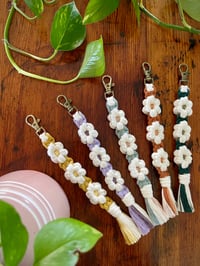 Triple Daisy Keychain