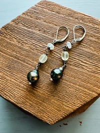 Image 14 of Tahitian pearl and opal earrings