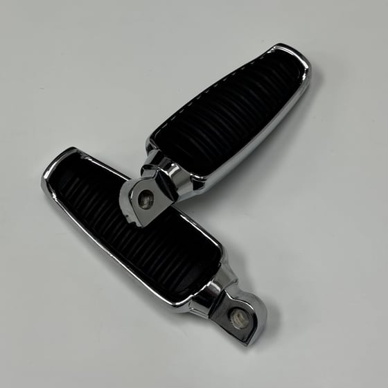 Image of Rubber Inlay Footpegs (for Harley-Davidson models)