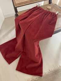 Image 4 of Pantaloni ampi in Velluto (+ colori)