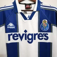 Image 2 of Porto 1997/99 Home