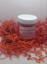 Image 14 of 🌹 Strawberry Rose Valentine’s Luxe Set – Limited Edition 💝