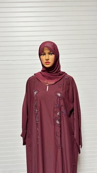 Image 6 of Heaven Flower Abaya. 