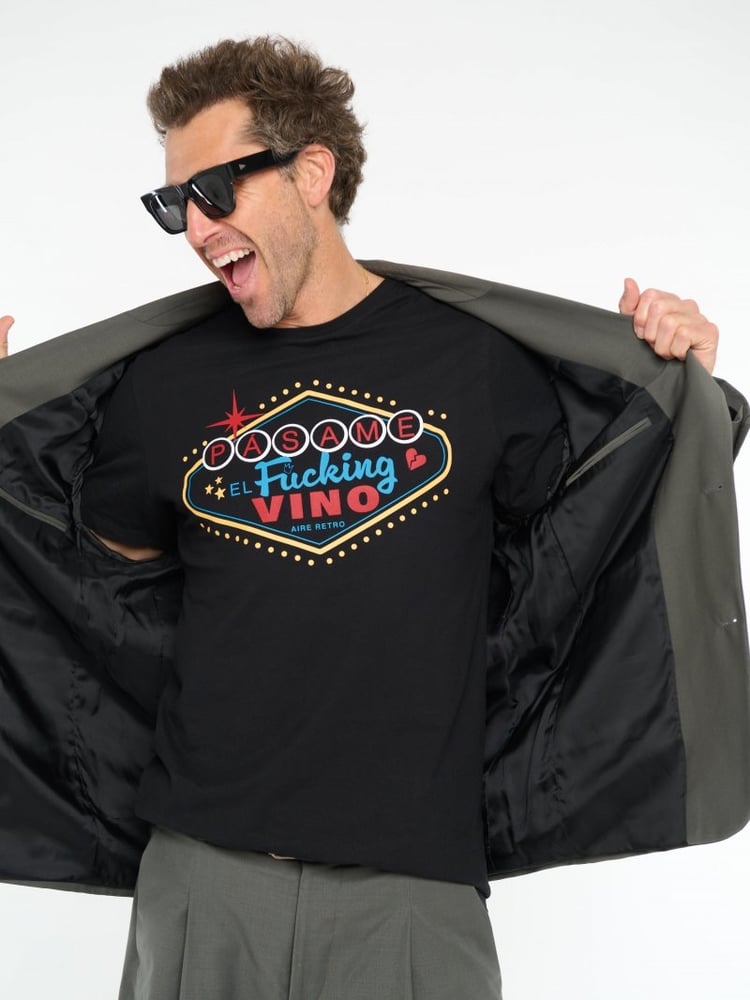 Image of CAMISETA UNISEX FUCKING VINO