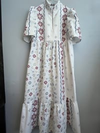 Image 1 of Ella dress in white with flowers (l)