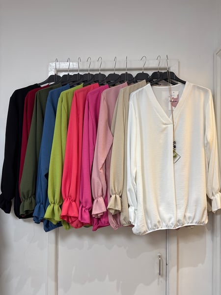 Image of FRILL SLEEVE DETAIL BUBBLE HEM BLOUSE