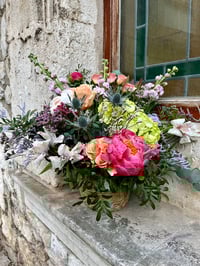Image 3 of Flores en Cesto
