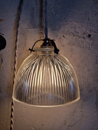 Image 3 of La lampe holophane 