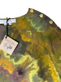 Image 3 of ♻️ UPCYCLED 2X Vintage Silk Top in Bold Agate Ice Dye