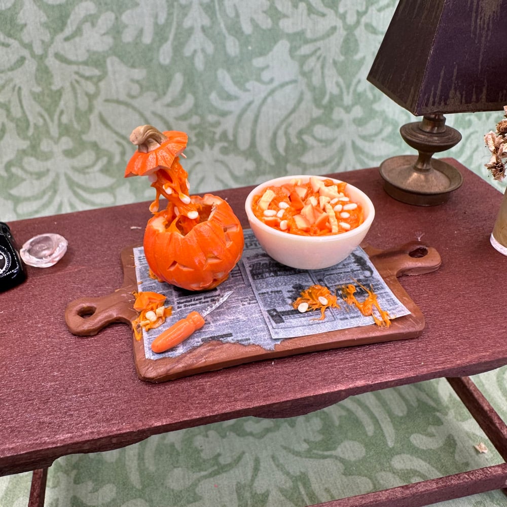 Image of Exploding Head Pumpkin  MINIATURE SETTING