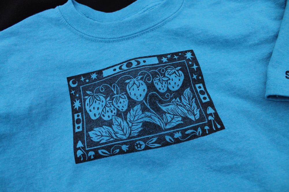 Image of Little Blue Garden Tee