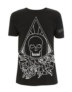 Image of Skull and Roses Black Tee