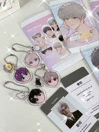 Image 5 of LIMITED STOCK Love and Deepspace Keychains!