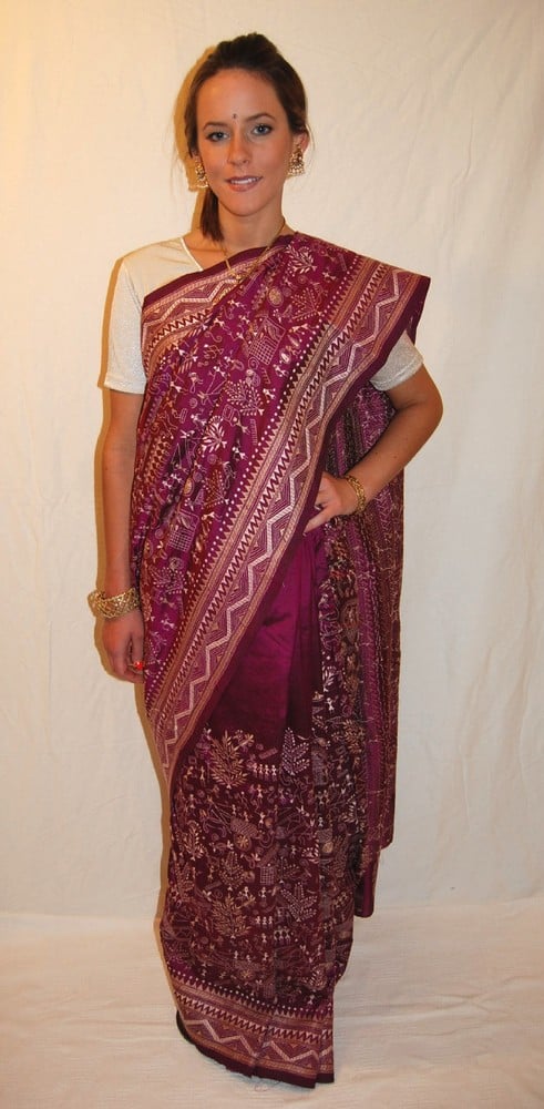 Image of Magenta Kantha Sari - with White embroidery