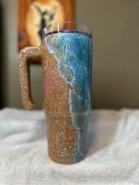 Image 2 of #13 30oz Beach Waves Grippy