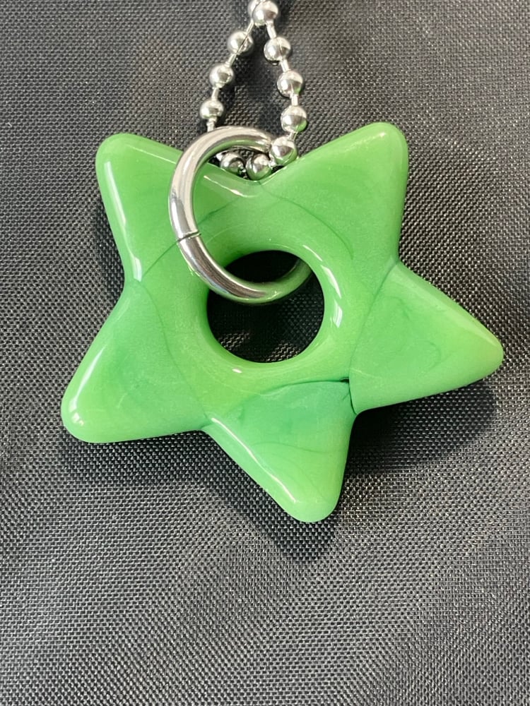 Image of forest green star