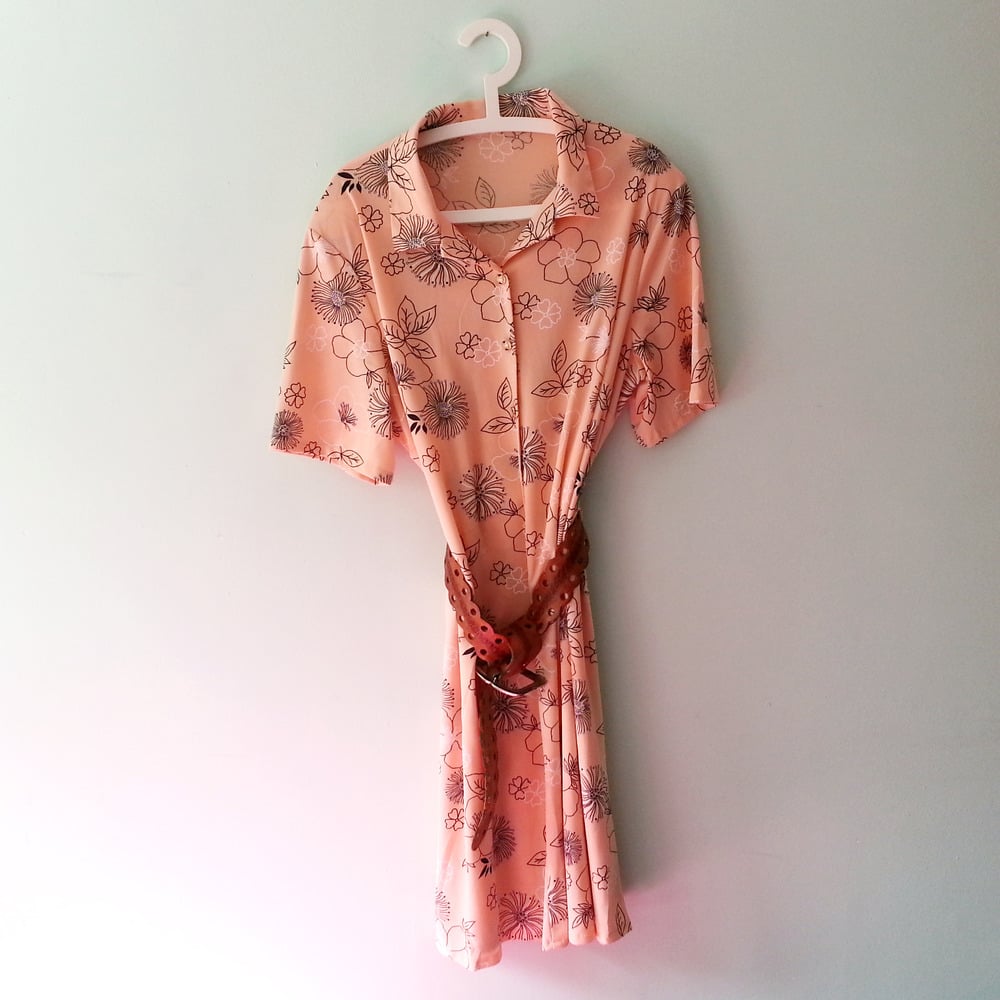 Image of Vintage salmon floral dress (L/XL)
