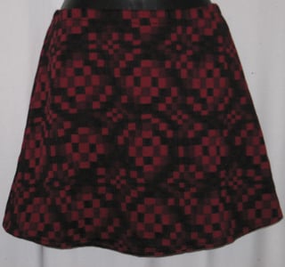 Image of Kat skirt maroon check