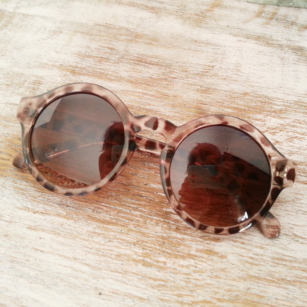 Image of SALE Leopard print sunglasses