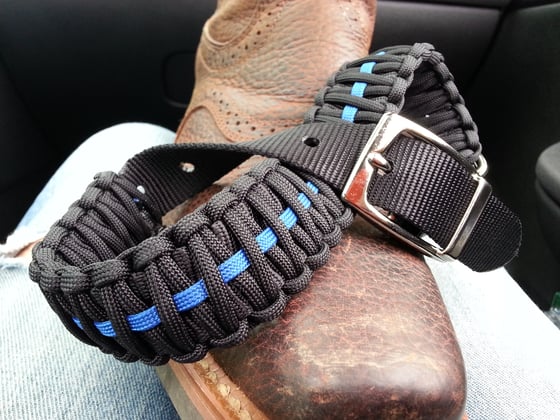 Image of Paracord dog collar