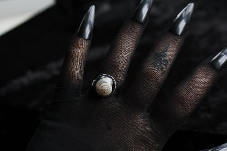 Dead Good snail shell ring Image 10