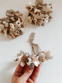 Image 5 of meadow halo