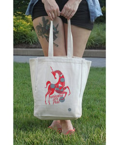 Image of 'TO MARKET' TOTE BAG - BY - Lesley Barnes