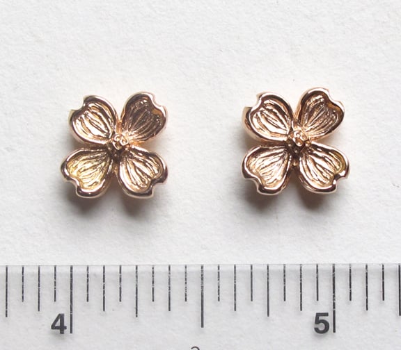 Image of Dogwood Flower 18k Earrings