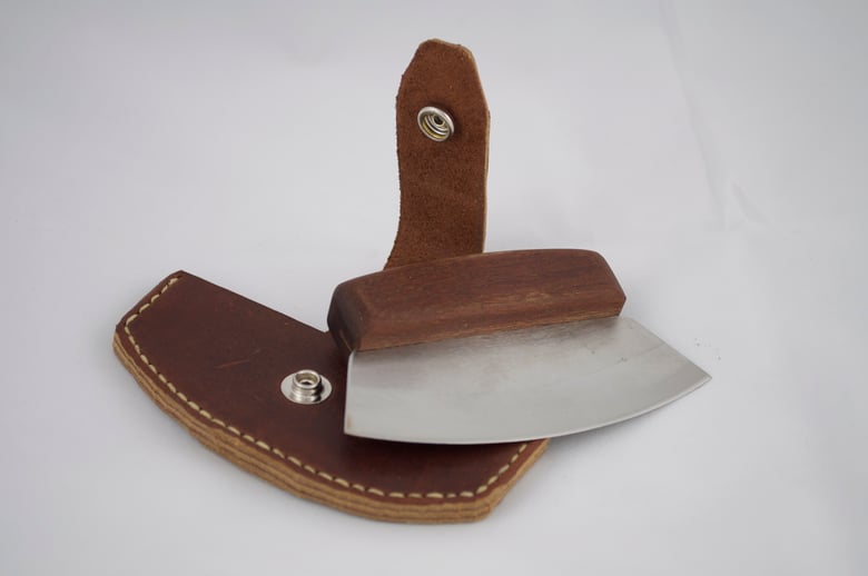 Image of Ulu 4