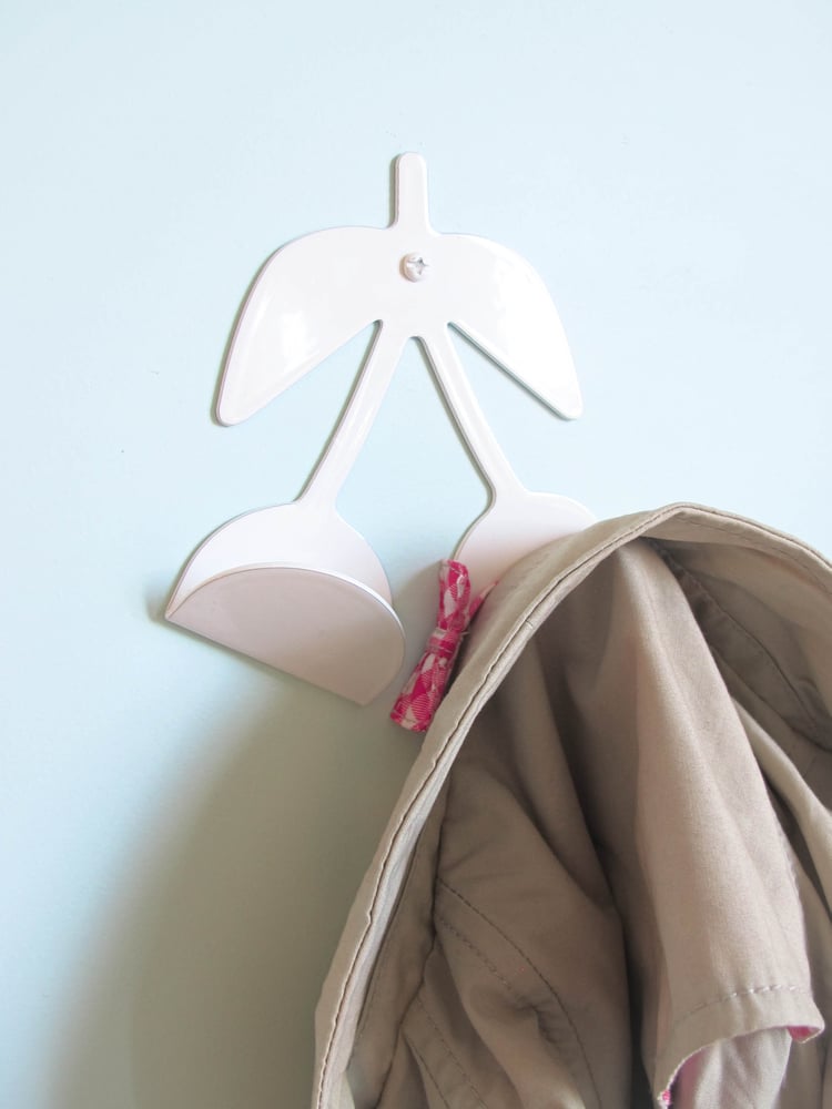 Image of Botany - Cherry hanger, white