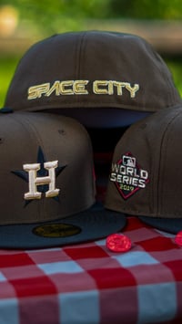 Image 3 of New Era 59Fifty “The Crawfish 2.0” 
