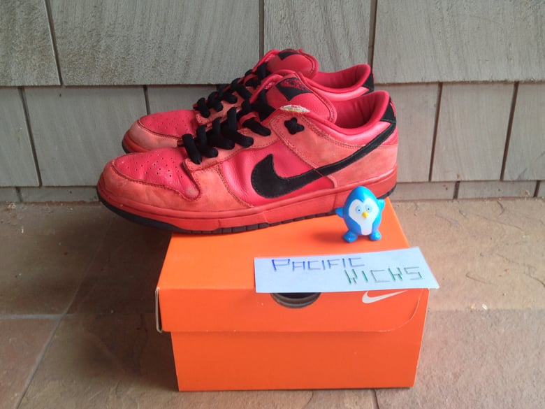 Image of Nike SB Dunk Low - True Red Vampire [Size 10]