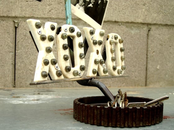 Image of Pit Stop Love, Picture & Key holder.