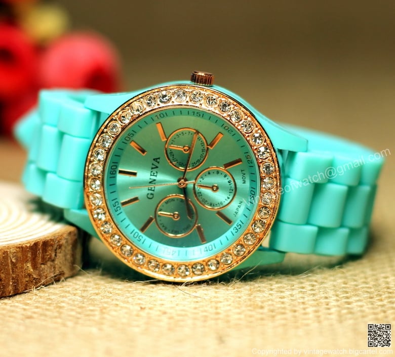 Image of Mint Green Women Wristwatch Luxury Crystal Watches Silicone Candy Jelly Sports Watch