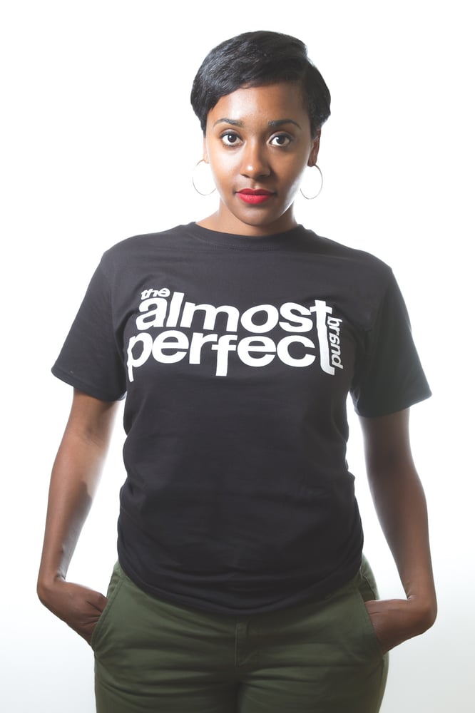 Image of WOMEN'S BLACK ALMOST PERFECT LOGO TEE