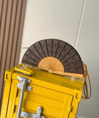 Image 1 of FAN IT PURSE