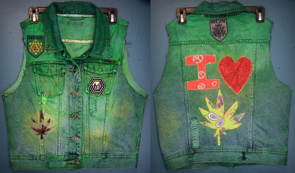 Image of I ♥ WEED VEST