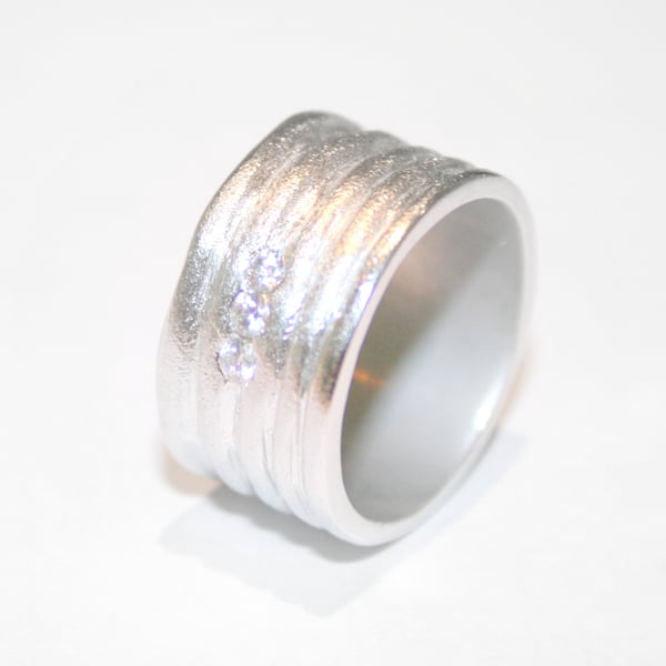 Image of Zilveren ring met zirkonium, zilveren trouwring, verlovingsring, Wijngaardstraat, Antwerpen