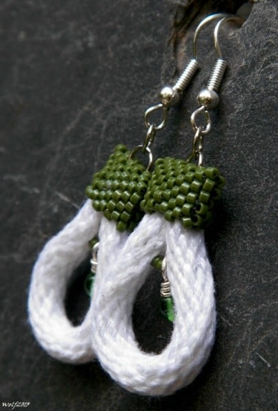 Image of Bit o' Green, handmade kumihimo earrings