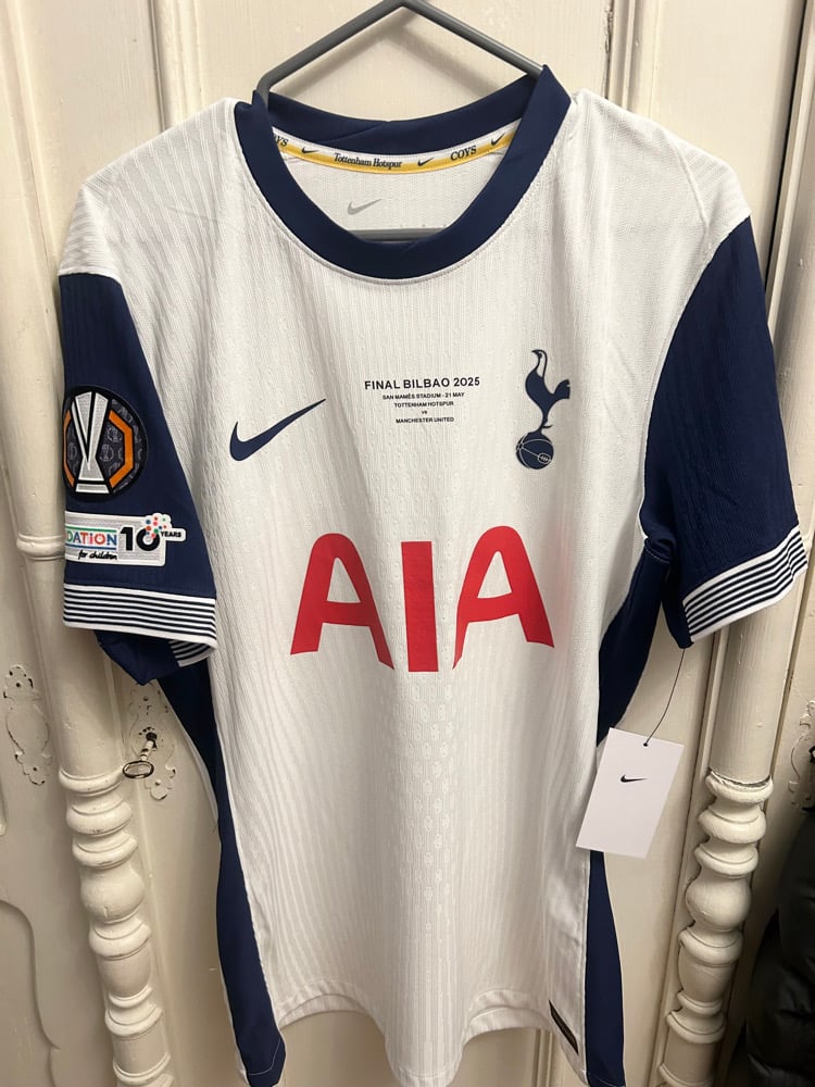 Image of PRE ORDER: Tottenham Hotspur “JOHNSON 22” Vaporknit 2024/25 Home Europa Final Shirt    (L)