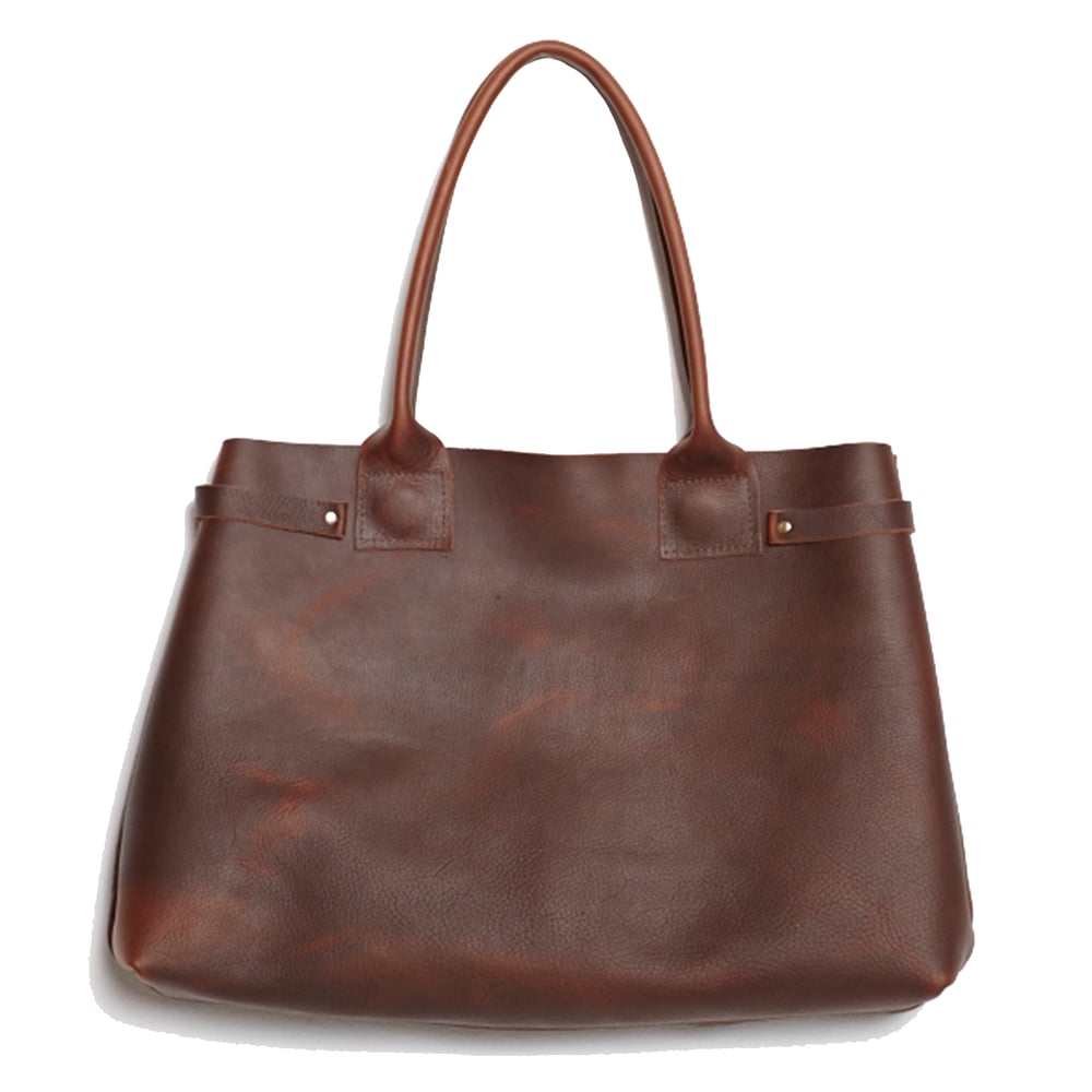 AngelaBacskocky — The Cocoon tote in MAHOGANY