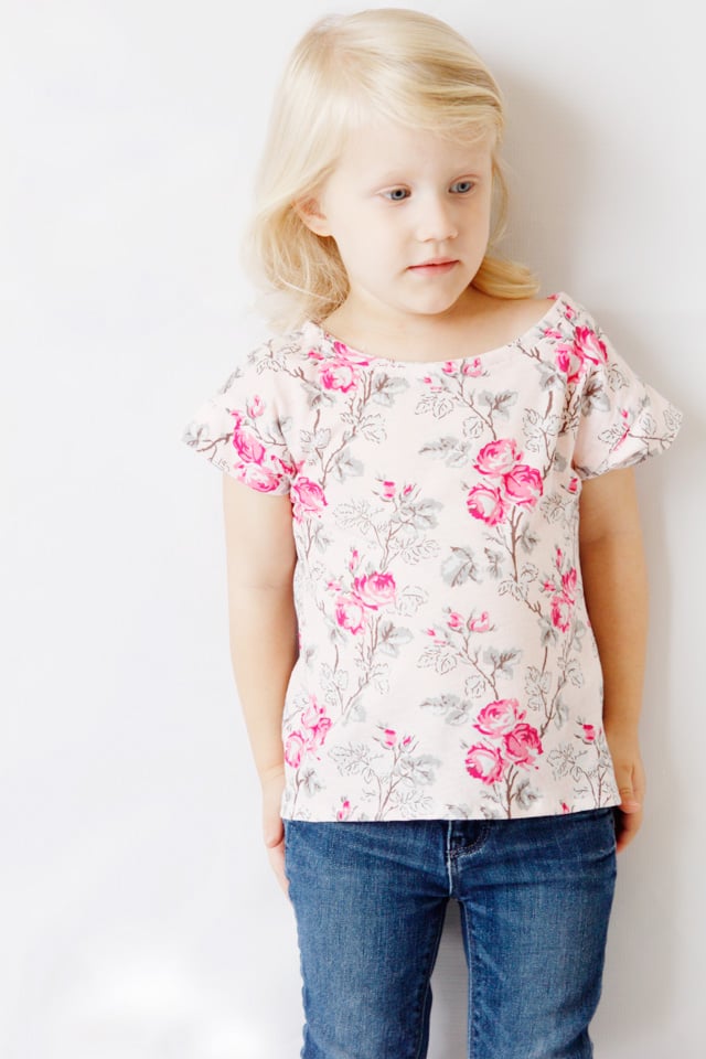 Image of the VIEWFINDER knit tee PDF pattern