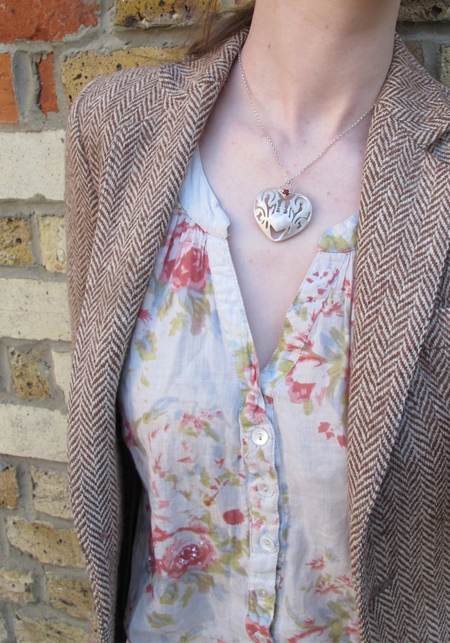 Wonderland royal crest heart necklace