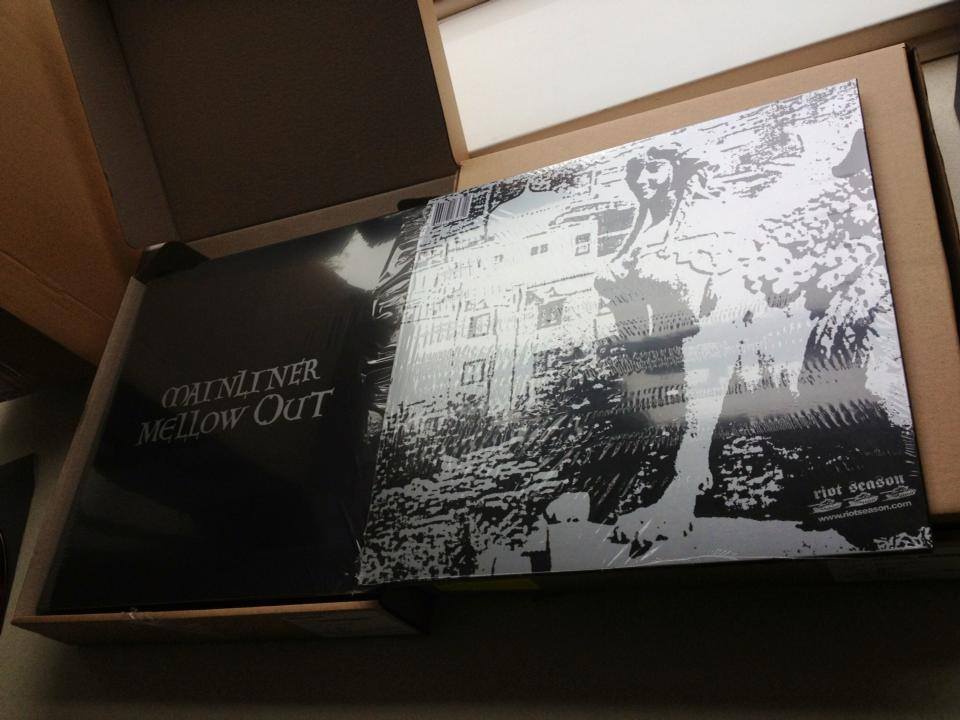 MAINLINER 'Mellow Out' Transparent Claret Vinyl LP