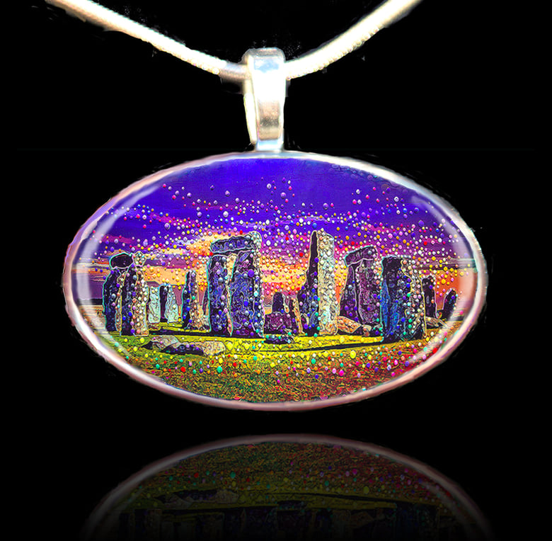 Image of Stonehenge - Sacred healing portal pendant