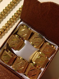 Image of Gold Ring Style Uno