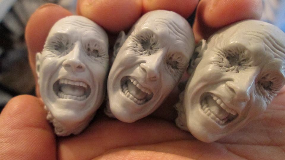 Image of Paul Komoda's Screaming Head!